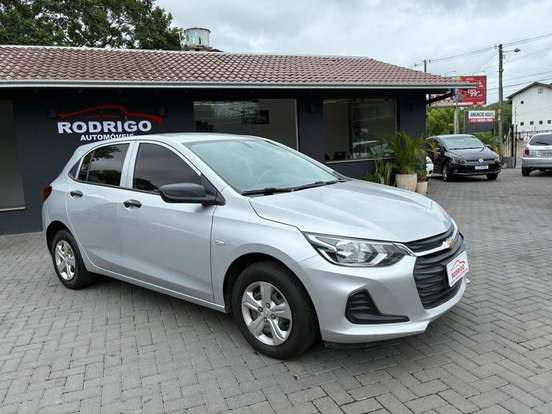 CHEVROLET-ONIX-2022