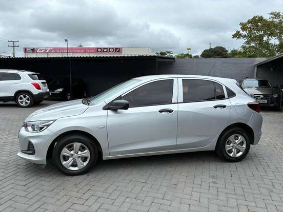 CHEVROLET-ONIX-2022