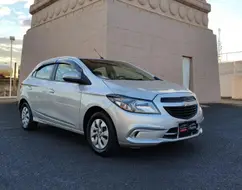 CHEVROLET ONIX 1.0 MPFI JOY 8V FLEX 4P MANUAL CHEVROLET ONIX 1.0 MPFI JOY 8V FLEX 4P MANUAL