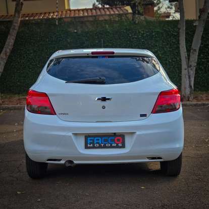 CHEVROLET-ONIX-2019