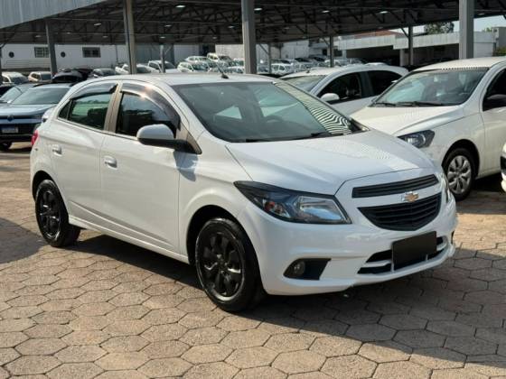 CHEVROLET ONIX 1.0 MPFI JOY 8V FLEX 4P MANUAL