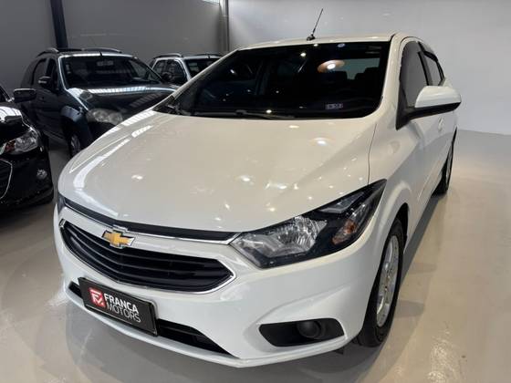 CHEVROLET ONIX 1.4 MPFI LT 8V FLEX 4P AUTOMÁTICO