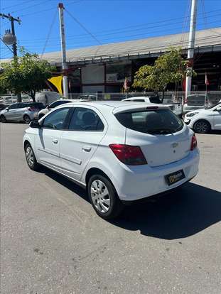 CHEVROLET-ONIX-1.4 MPFI LT 8V FLEX 4P MANUAL CHEVROLET-ONIX-2013
