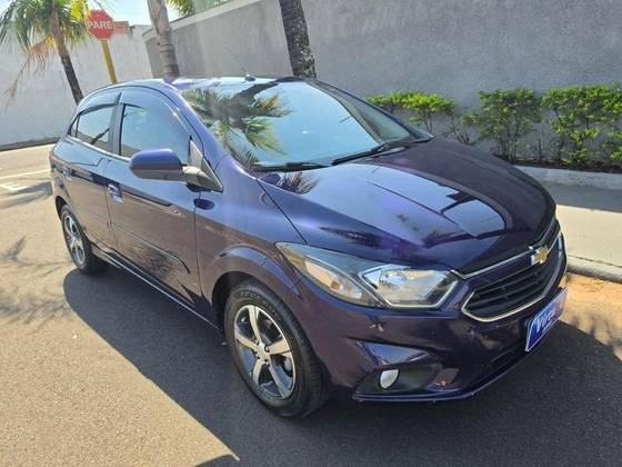 CHEVROLET ONIX 1.4 MPFI LTZ 8V FLEX 4P MANUAL