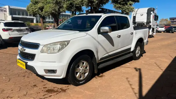CHEVROLET S10 2.4 LTZ 4X2 CD 8V FLEX 4P MANUAL CHEVROLET S10 2.4 LTZ 4X2 CD 8V FLEX 4P MANUAL