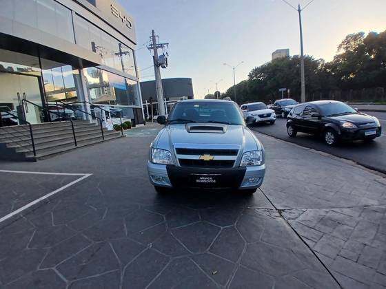 CHEVROLET S10 2.4 ADVANTAGE 4X2 CD 8V FLEX 4P MANUAL