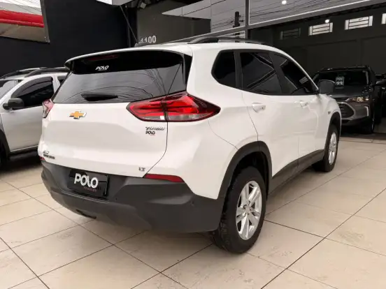 CHEVROLET-TRACKER-2021