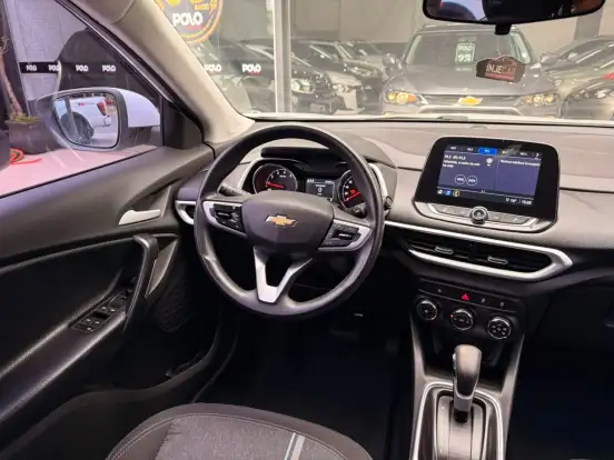 CHEVROLET-TRACKER-2021