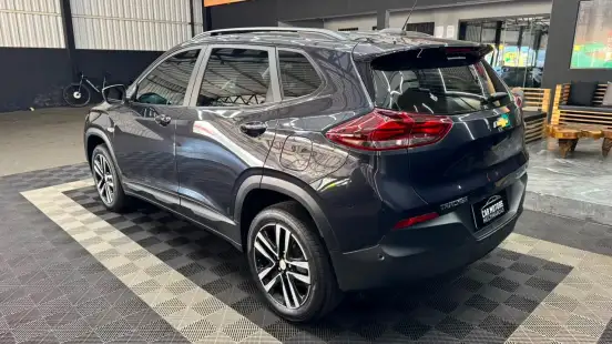 CHEVROLET-TRACKER-2024