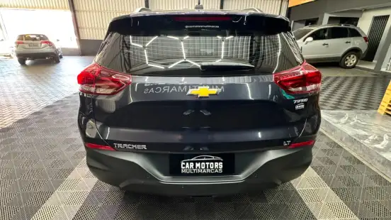 CHEVROLET-TRACKER-2024