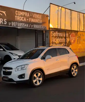 CHEVROLET-TRACKER-2014