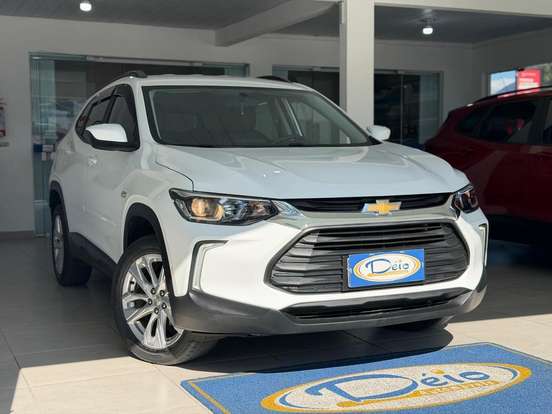 CHEVROLET-TRACKER-2022