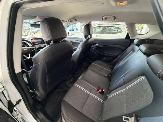 CHEVROLET-TRACKER-2022