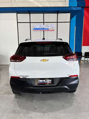 CHEVROLET-TRACKER-2024