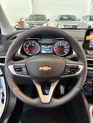 CHEVROLET-TRACKER-2024