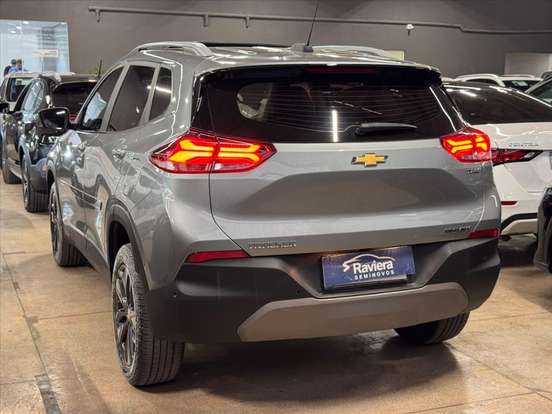 CHEVROLET-TRACKER-2024