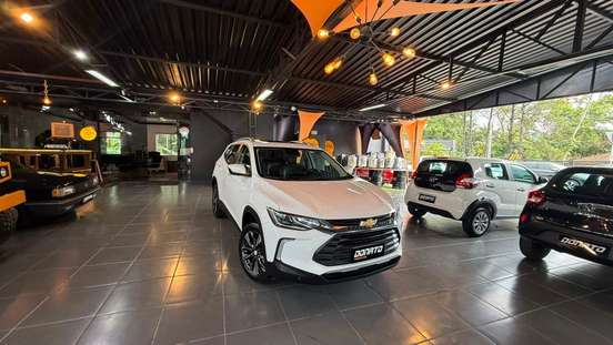 CHEVROLET-TRACKER-2025