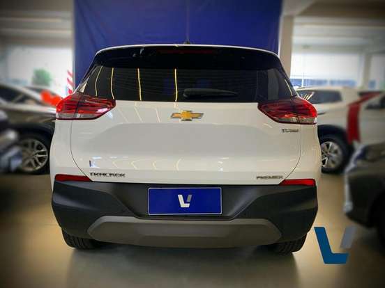 CHEVROLET-TRACKER-2023