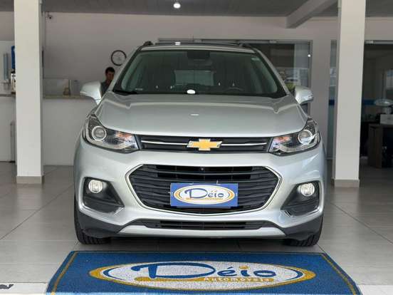 CHEVROLET-TRACKER-2018