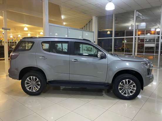 CHEVROLET-TRAILBLAZER-2.8 16V TURBO DIESEL HIGH COUNTRY 7L 4X4 AUTOMÁTICO CHEVROLET-TRAILBLAZER-2026