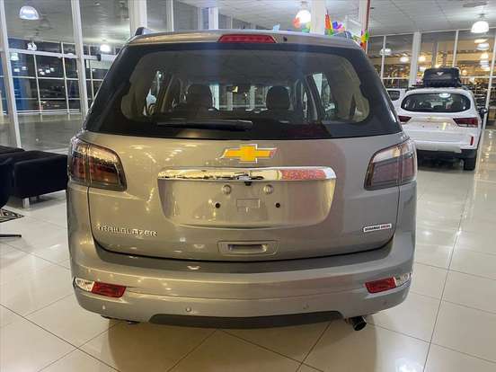 CHEVROLET-TRAILBLAZER-2026