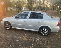 CHEVROLET ASTRA 2.0 MPFI EXPRESSION SEDAN 8V GASOLINA 4P MANUAL CHEVROLET ASTRA 2.0 MPFI EXPRESSION SEDAN 8V GASOLINA 4P MANUAL