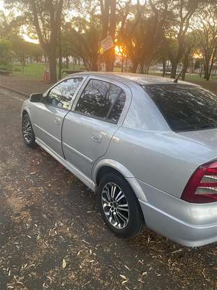 CHEVROLET-ASTRA-2002
