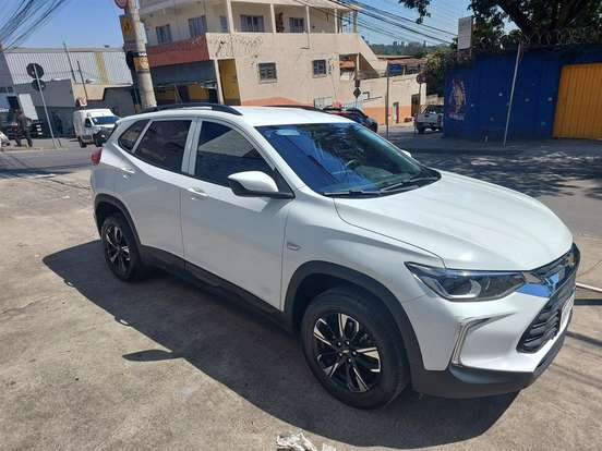 CHEVROLET-TRACKER-2022