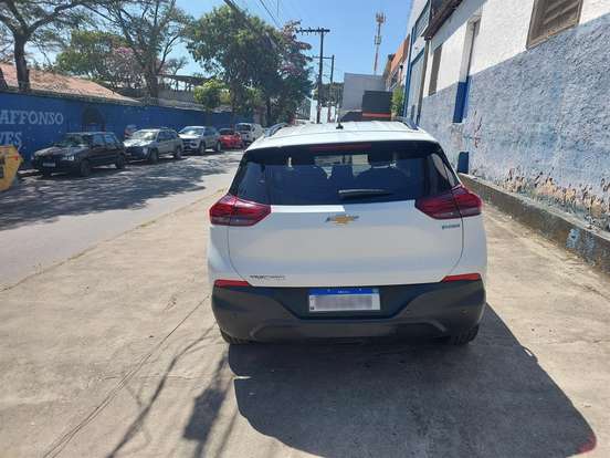 CHEVROLET-TRACKER-2022