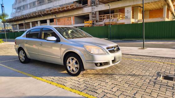 CHEVROLET VECTRA 2.0 MPFI ELEGANCE 8V FLEX 4P MANUAL