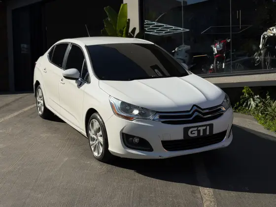 CITROËN C4 LOUNGE 2.0 MPFI TENDANCE 16V FLEX 4P AUTOMÁTICO CITROËN C4 LOUNGE 2.0 MPFI TENDANCE 16V FLEX 4P AUTOMÁTICO
