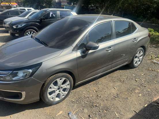 CITROËN-C4 LOUNGE-1.6 THP FLEX FEEL BVA CITROËN-C4 LOUNGE-2018