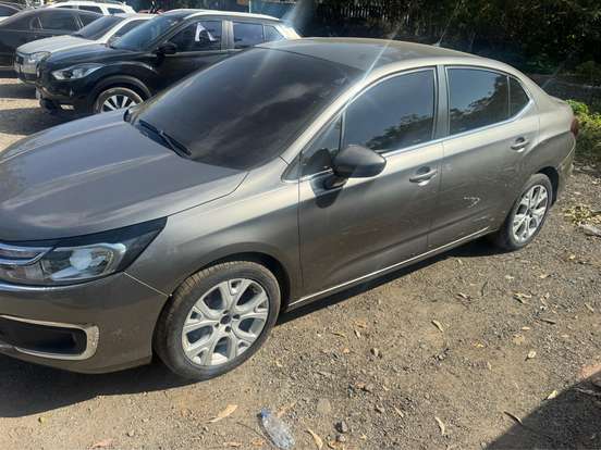 CITROËN-C4 LOUNGE-1.6 THP FLEX FEEL BVA CITROËN-C4 LOUNGE-2018