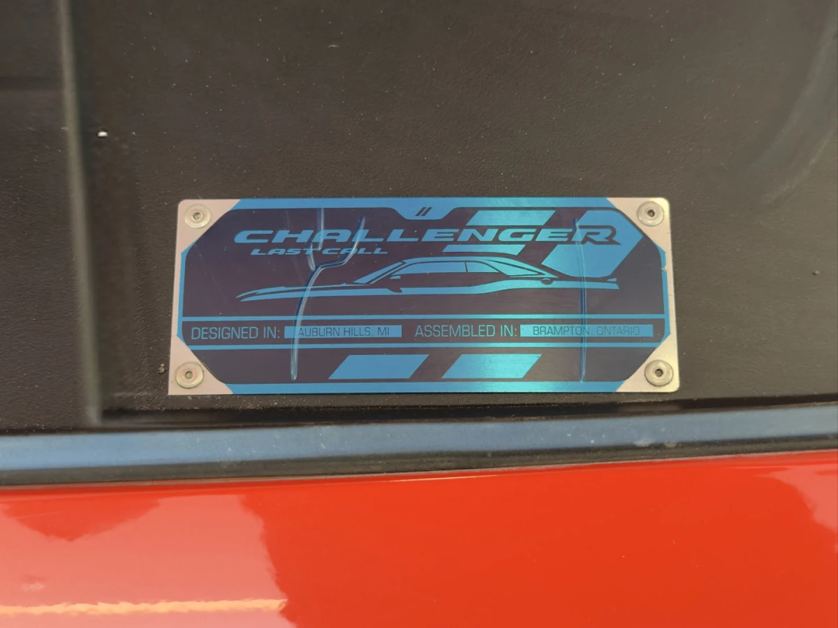 Dodge Challenger — foto 18