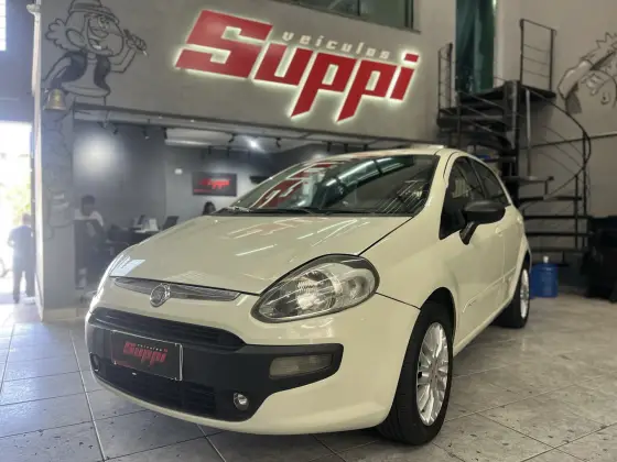 FIAT PUNTO 1.6 ESSENCE 16V FLEX 4P MANUAL