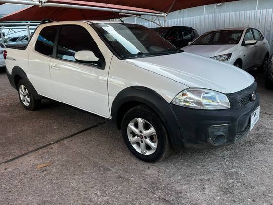 FIAT STRADA 1.4 MPI FREEDOM CD 8V FLEX 3P MANUAL