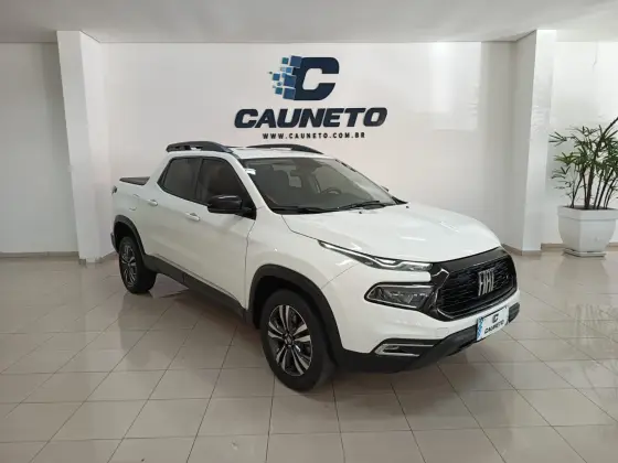 FIAT TORO 1.3 TURBO 270 FLEX FREEDOM AT6 FIAT TORO 1.3 TURBO 270 FLEX FREEDOM AT6