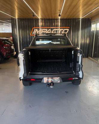 FIAT-TORO-2016