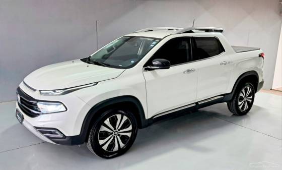 FIAT TORO 2.0 16V TURBO DIESEL VOLCANO 4WD AT9
