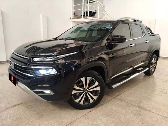 FIAT TORO 2.0 16V TURBO DIESEL VOLCANO 4WD AT9
