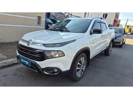 FIAT TORO 2.0 16V TURBO DIESEL VOLCANO 4WD AT9