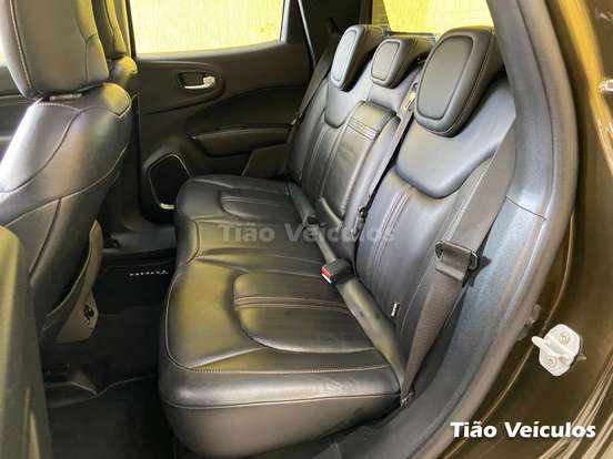 FIAT-TORO-2.4 16V MULTIAIR FLEX VOLCANO AT9 FIAT-TORO-2018