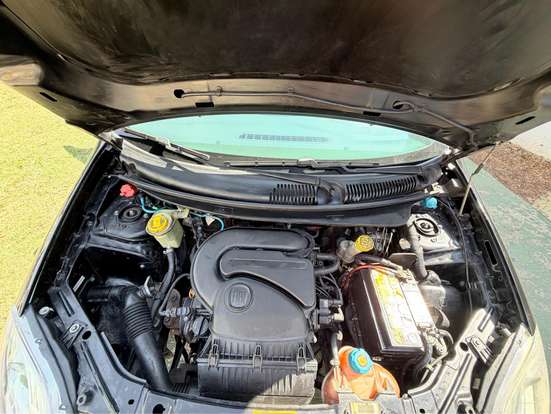 FIAT-PALIO-2015