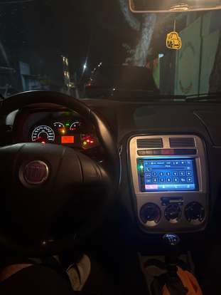 FIAT-PUNTO-2010