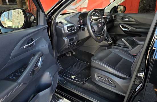 FIAT-TITANO-2.2 TURBO DIESEL RANCH 4X4 AT6 FIAT-TITANO-2024
