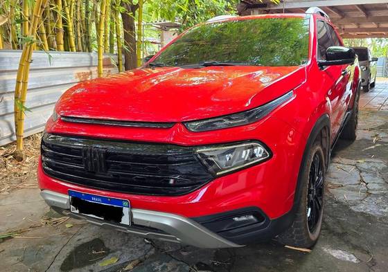 FIAT TORO 2.0 16V TURBO DIESEL VOLCANO 4WD AT9