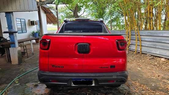 FIAT-TORO-2021