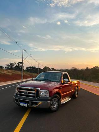 FORD F-250 4.2 XLT 4X2 CS TURBO INTERCOOLER DIESEL 2P MANUAL