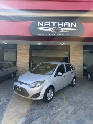 FORD FIESTA 1.6 MPI HATCH 8V FLEX 4P MANUAL FORD FIESTA 1.6 MPI HATCH 8V FLEX 4P MANUAL