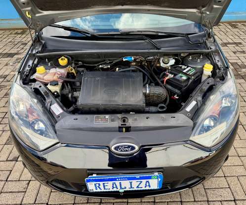 FORD-FIESTA-2011